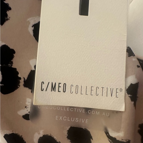 NEW WITH TAGS / C/MEO Collective Swing Away Shift Dress / XS - Picture 7 of 7